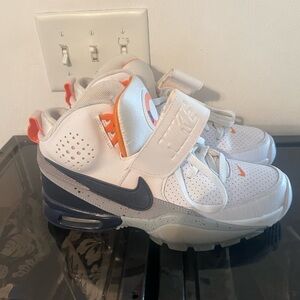 Nike White and Navy Sneakers with Orange Accents